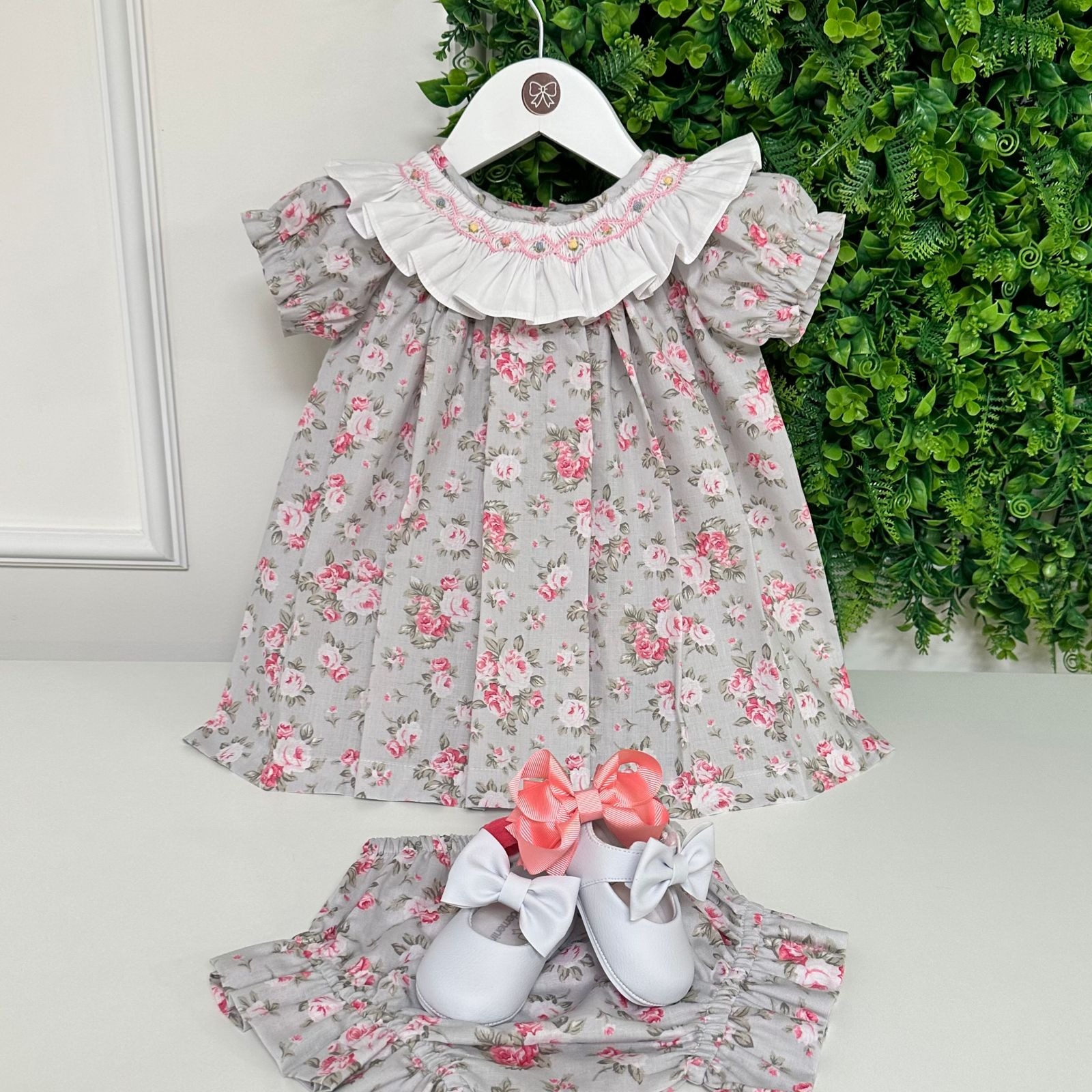 Vestido Casa de Abelha Rosa Xadrez Ponto Smock com Short - Loja