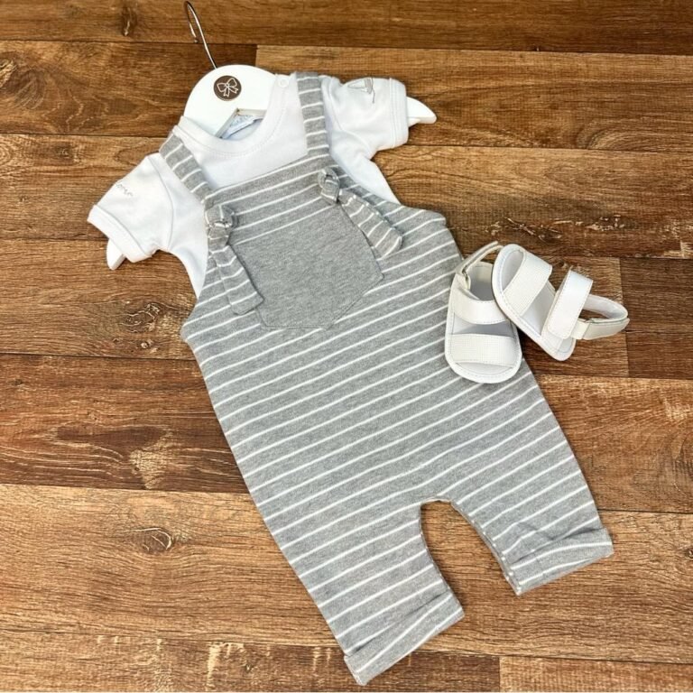 Conjunto Luka Jardineira com Body