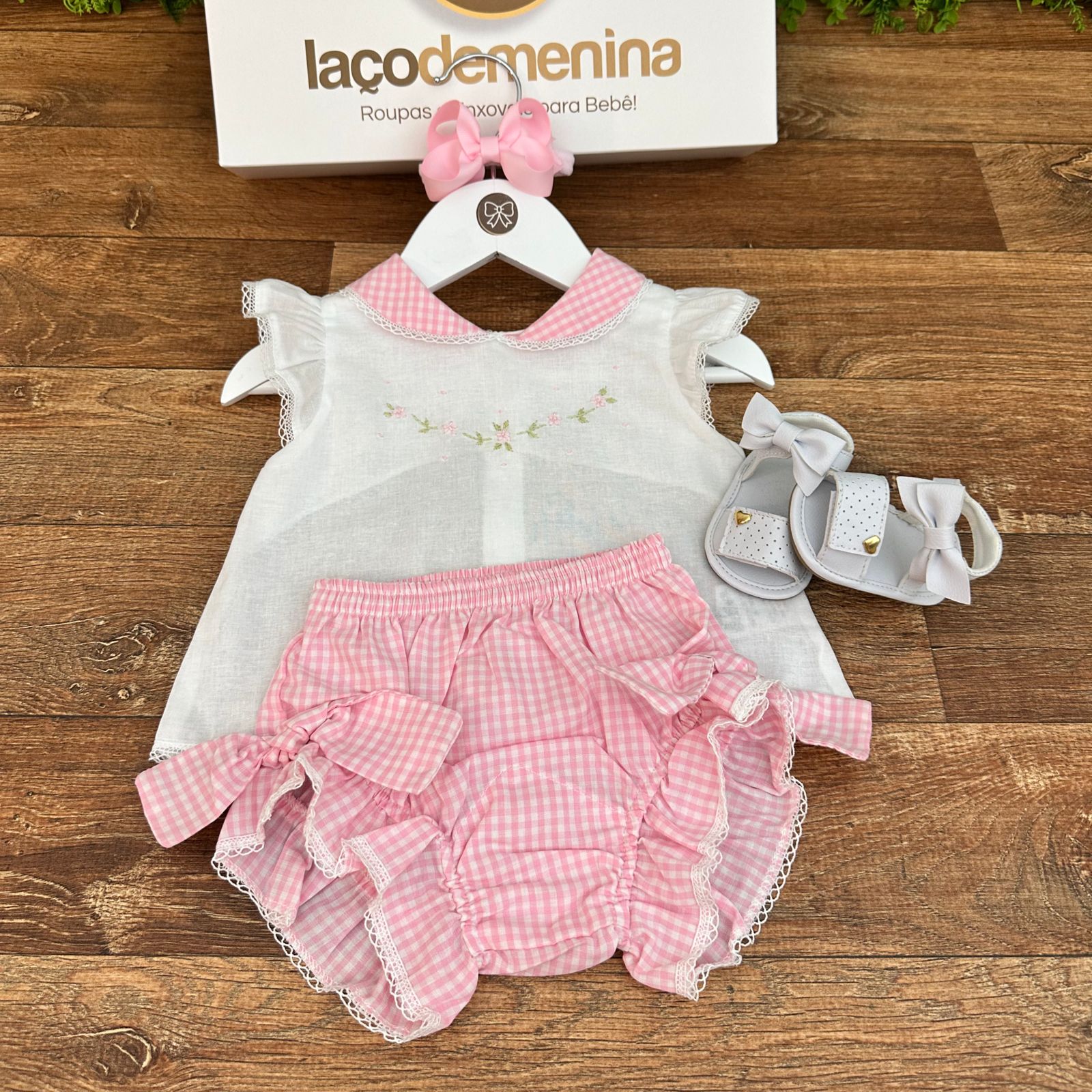 CONJUNTO XADREZ ROSA E BRANCO – G&G Babies