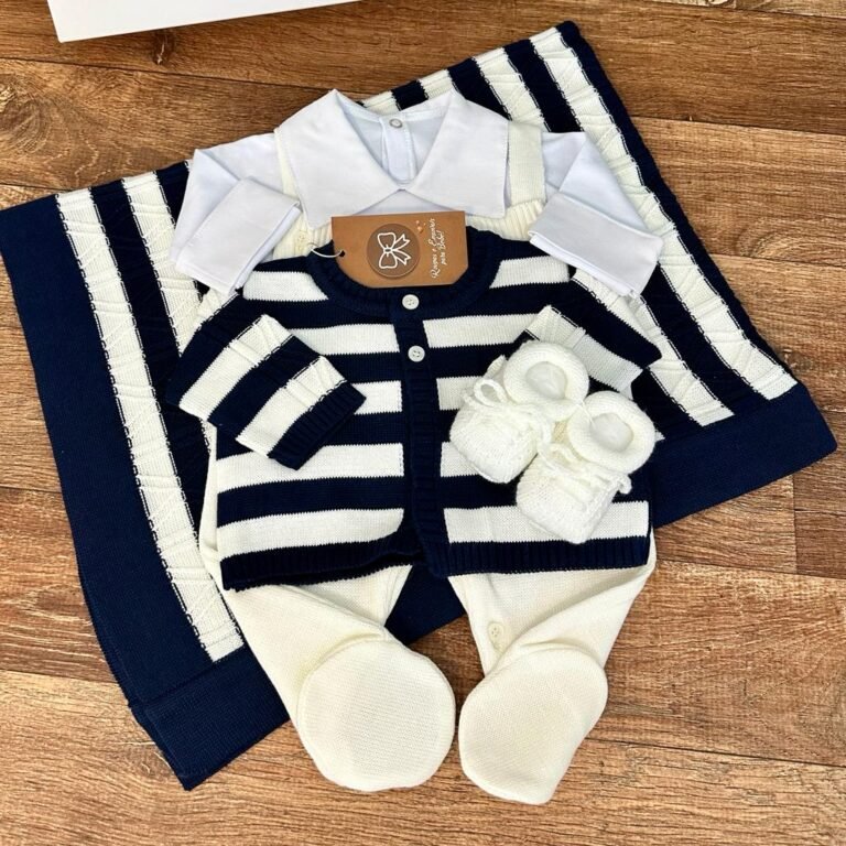Saída Maternidade Benício Azul Marinho com Branco