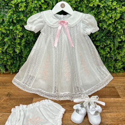 Vestido Batizado Renda Paraibana Bordado Manual Rosa Claro com Calcinha