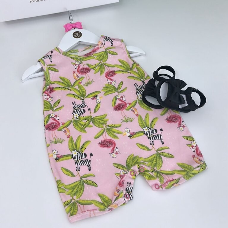 Jardineira Feminina Flamingos