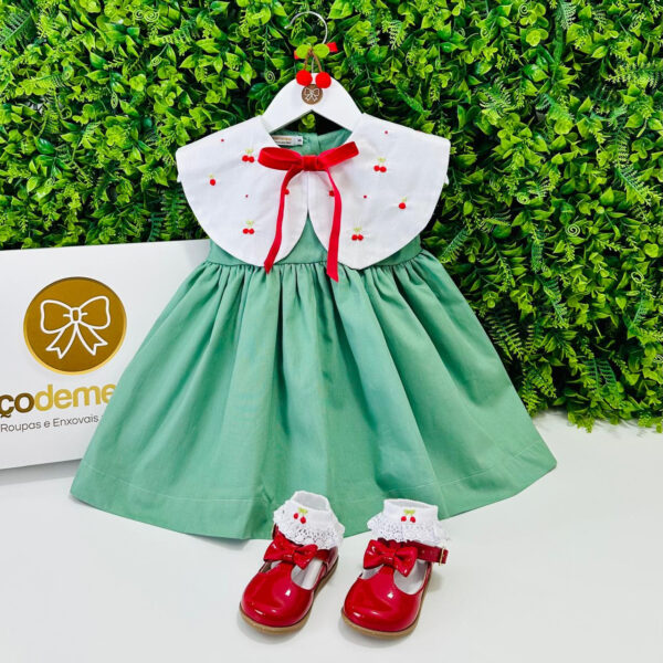 Vestido Helena Gola Bordada Cerejinha