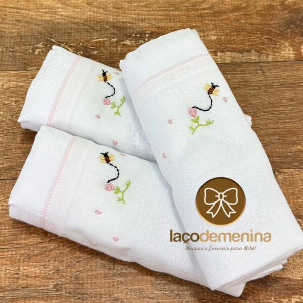 Kit de Fraldas de Ombro Bordado Borboleta