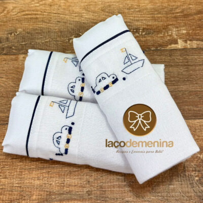 Kit de Fraldas de Ombro Bordado Carrinhos