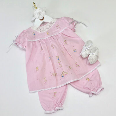 Conjunto Pagão Rosa Bordado Floral Manual