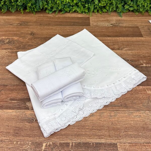 Kit Enxoval Branco Bordado Manual