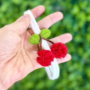 Tiara Off-White Cerejinha