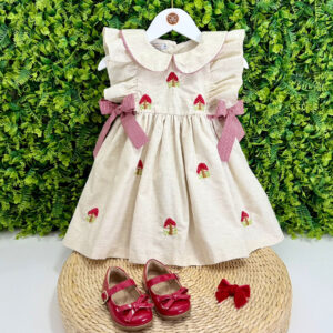 Vestido Bege Bordado Cogumelos
