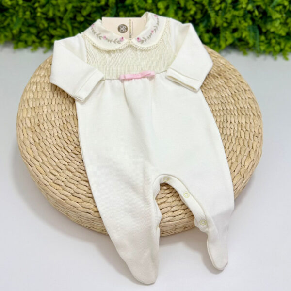Saída Maternidade Amélia Off-White sem Manta