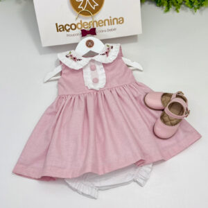 Vestido Jasmim Rosa Golinha Bordada