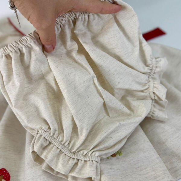 Vestido Bordado Manual Cogumelos — imagem 4