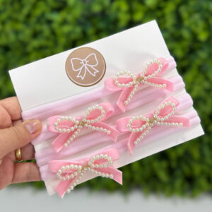 Tiara Nina na Faixinha Rosa Claro