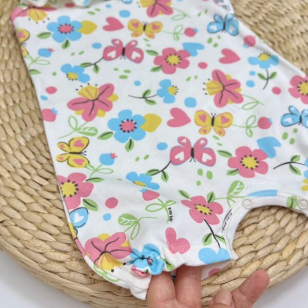 Macacão Curto Feminino Borboletas — imagem 3