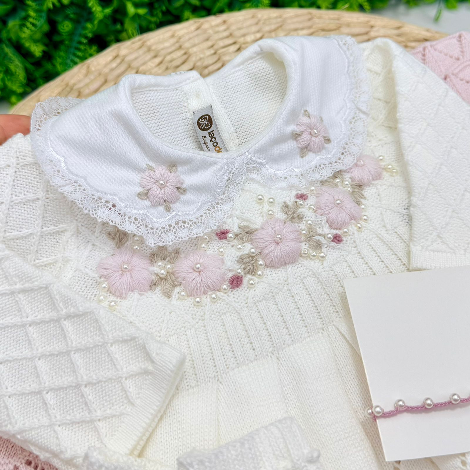 Saída Maternidade Siciliana Off-White/ Rosa - Imagem 3