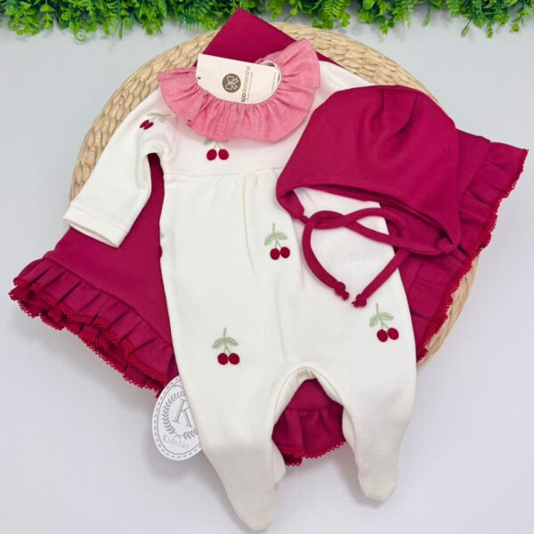 Saída Maternidade Kidstar® Cerejinha — imagem 1