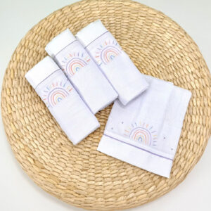 Kit Fraldas de Ombro com Pano de Boca Bordado Arco-Íris