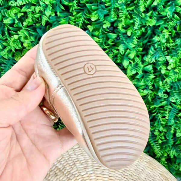 Sapatinho Gold Love — imagem 3