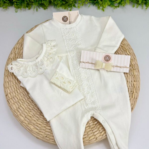 Macacão com Body Cecília Off-White — imagem 2
