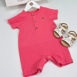 Macacão Curto Canelado Rosa