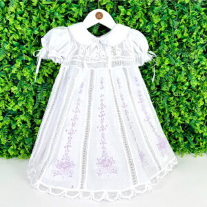Vestido Batismo Nesga Fina Bordado Lavanda