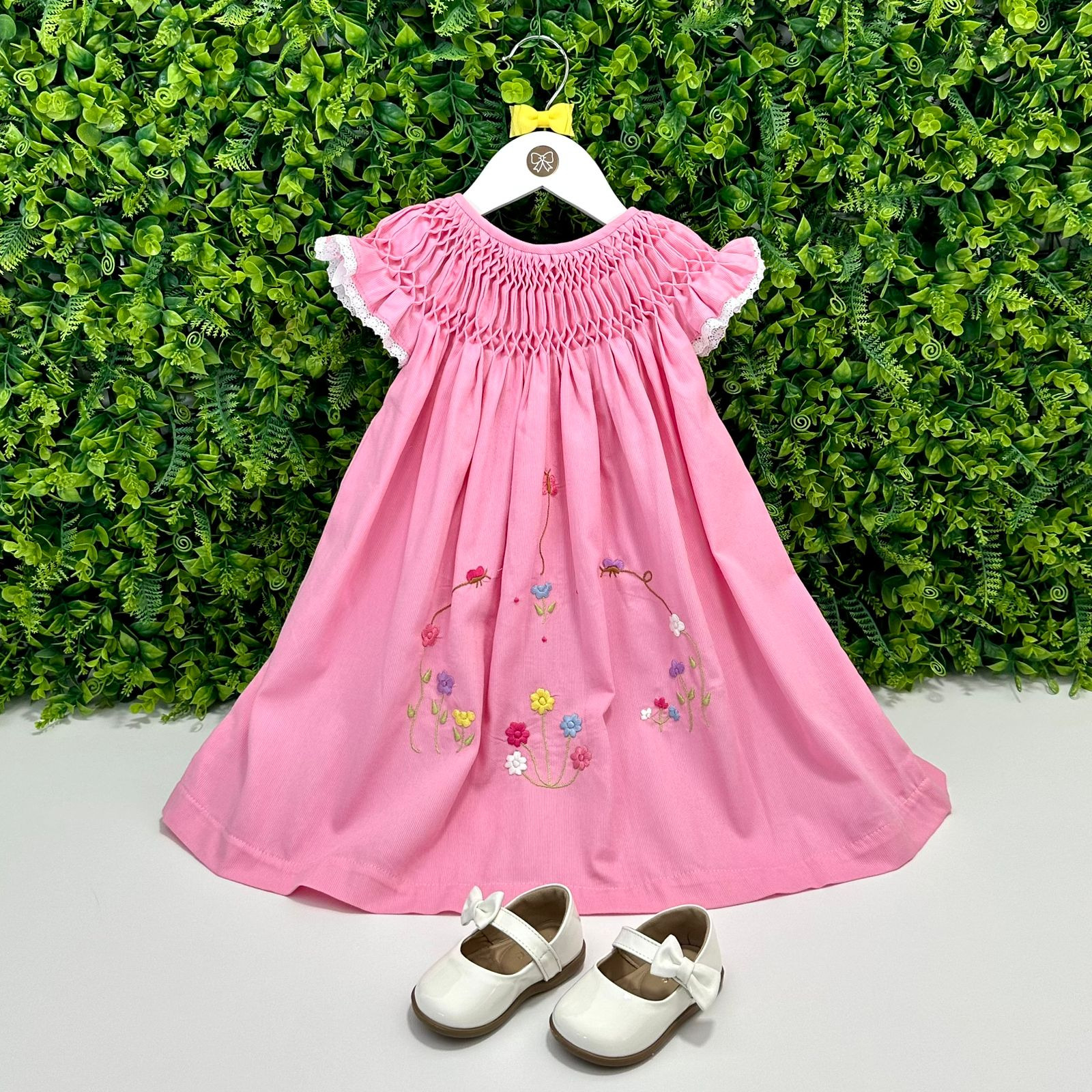 Vestido Casa de Abelha Rosa Bordado Jardim