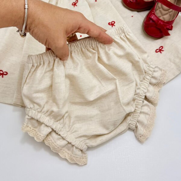 Vestido Casa de Abelha Laço Vermelho — imagem 3