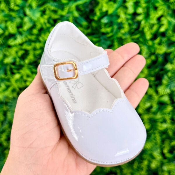 Sapatinho Nuvem Verniz Branco — imagem 3