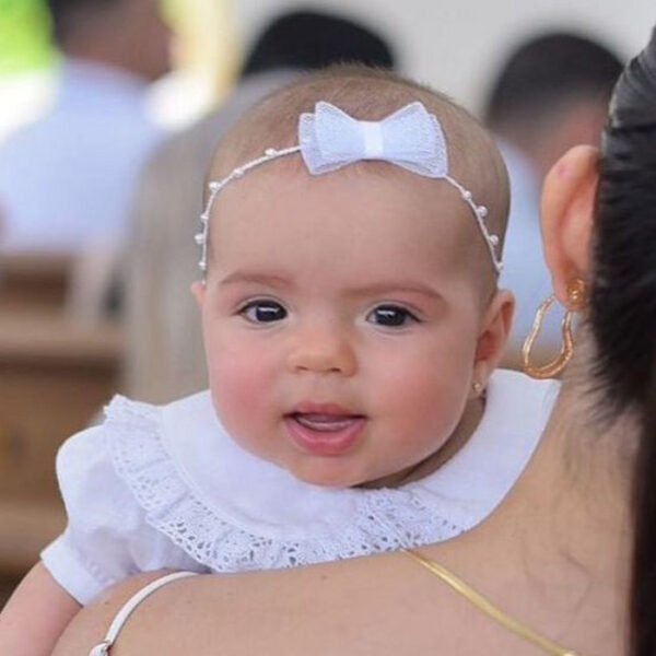 Tiarinha Crinol Branca com Pérola — imagem 1