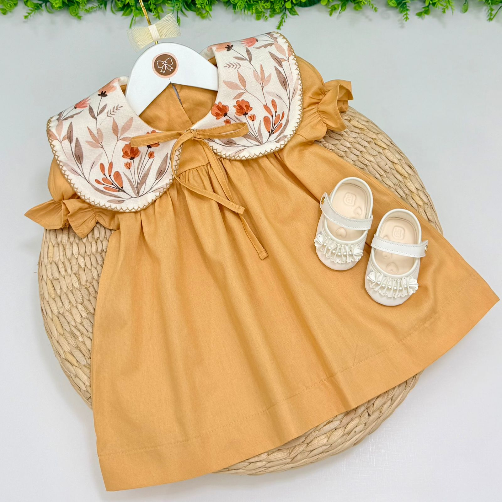 Vestido Luna Caramelo Golinha Floral