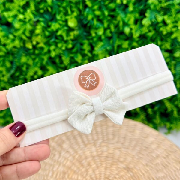 Tiara em Linho Off-White — imagem 1
