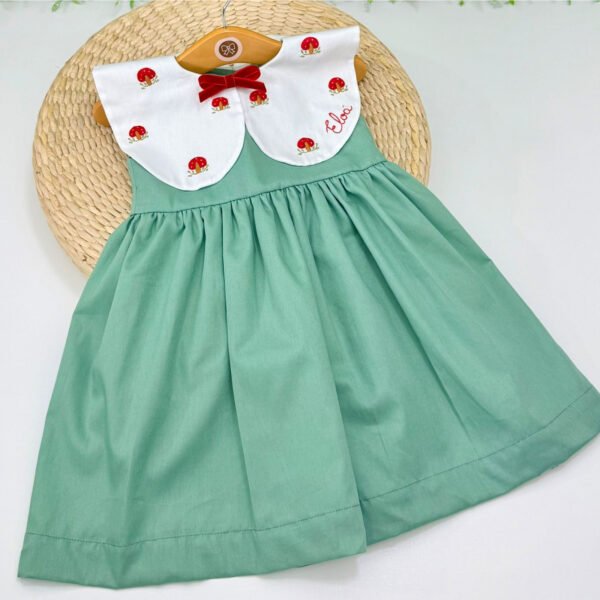 Vestido Helena Gola Bordada Cogumelos - Encomenda — imagem 1