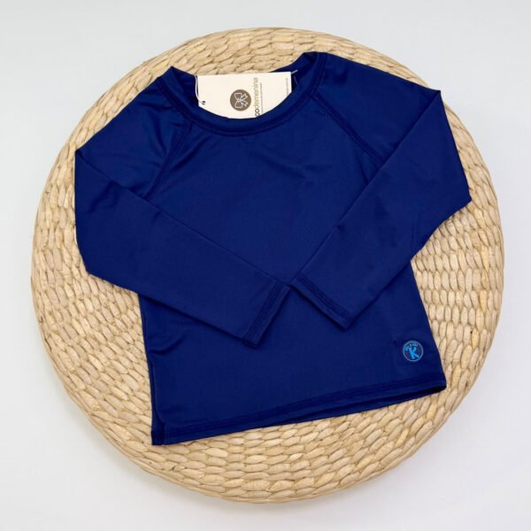 Camisa Infantil Azul Marinho com Proteção UV — imagem 1