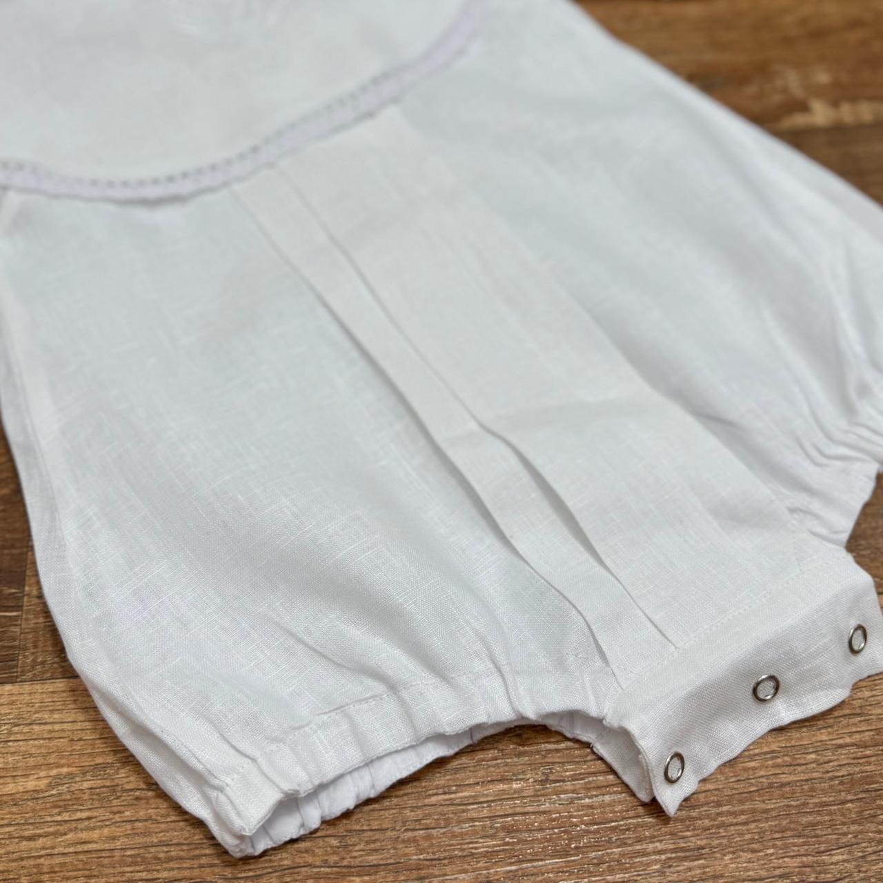 Pimpão de Batizado Branco em Linho com Bordado Espirito Santo - Imagem 4