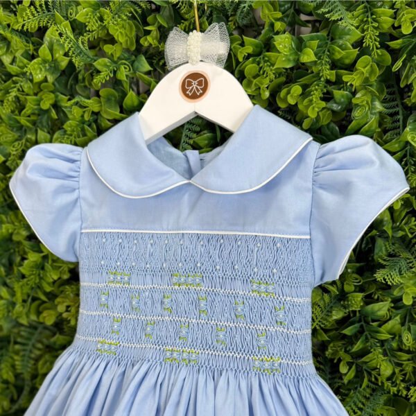 Vestido Ponto Smock Azul Bordado Rococó — imagem 3