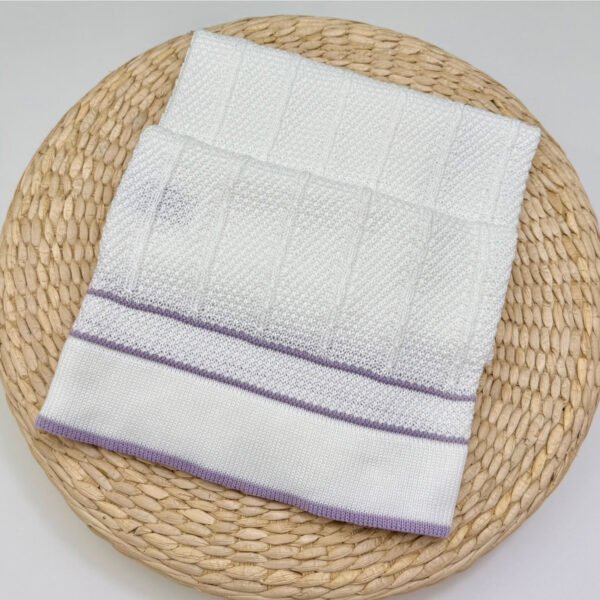 Saída Maternidade Isabele Off-White e Lavanda — imagem 4