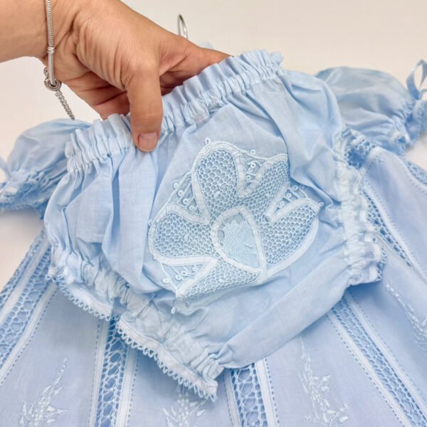Vestido Renascença Nesga Lágrima Bordado Manual Azul Claro — imagem 3