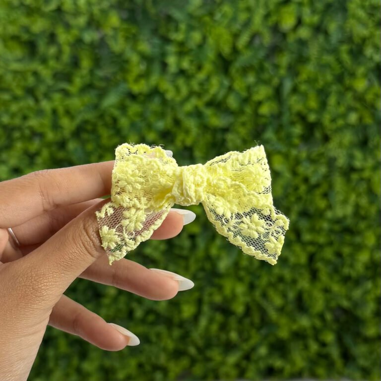 Laço de Cabelo Infantil Amarelo em Renda