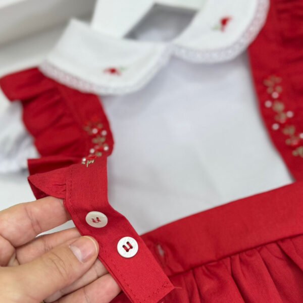 Jardineira Infantil Vermelha com Body — imagem 2